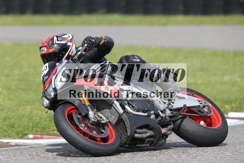 /53 16.09.2025 Track Day Domi Aegerter ADR/Gruppe gelb/150